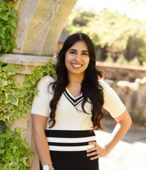 Harrisonburg Dentist Dr. Monisha Khanna smiling